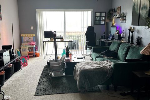 Condominio en venta en Miami, Florida, 2 dormitorios, 83.7 m2 № 2056458 - foto 9