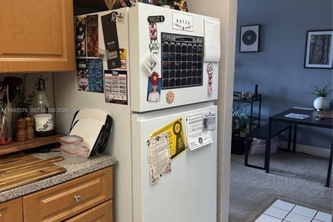 Condominio en venta en Miami, Florida, 2 dormitorios, 83.7 m2 № 2056458 - foto 13