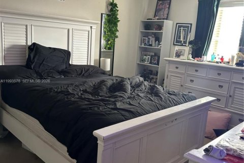 Condominio en venta en Miami, Florida, 2 dormitorios, 83.7 m2 № 2056458 - foto 19