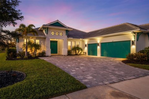 Casa en Sarasota, Florida 4 dormitorios, 261.61 m2 № 2145536