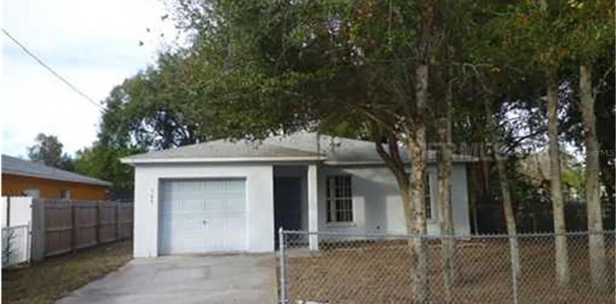 House in Bradenton, Florida 3 bedrooms, 100.15 sq.m. № 2103495