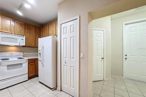 Condominio en venta en Orlando, Florida, 3 dormitorios, 132.2 m2 № 1884880 - foto 12