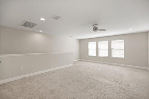 House in Winter Garden, Florida 4 bedrooms, 303.51 sq.m. № 2235632 - photo 29