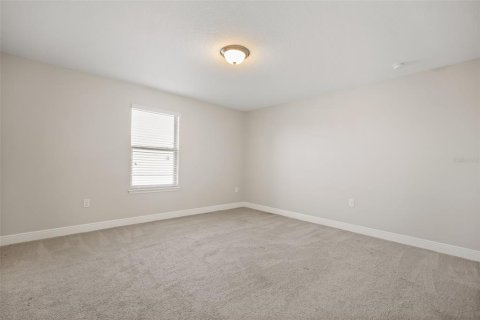 House in Winter Garden, Florida 4 bedrooms, 303.51 sq.m. № 2235632 - photo 26