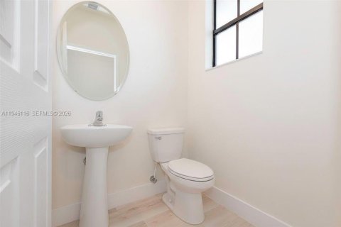 Купить таунхаус в Хайалиа, Флорида 3 спальни, 158.68м2, № 2022220 - фото 13