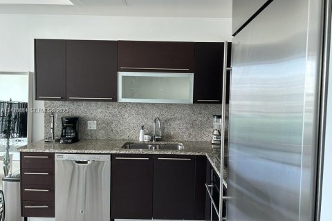 Copropriété à louer à Miami, Floride: 1 chambre, 62.99 m2 № 2428587 - photo 5