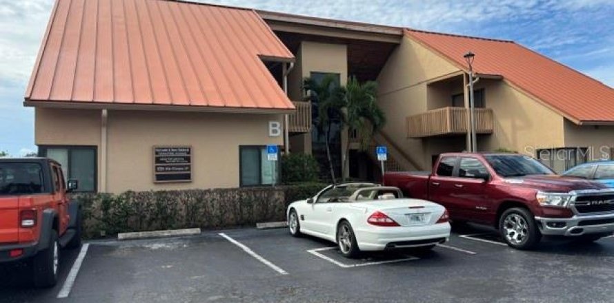 Immobilier commercial à Sarasota, Floride 128.58 m2 № 2402999