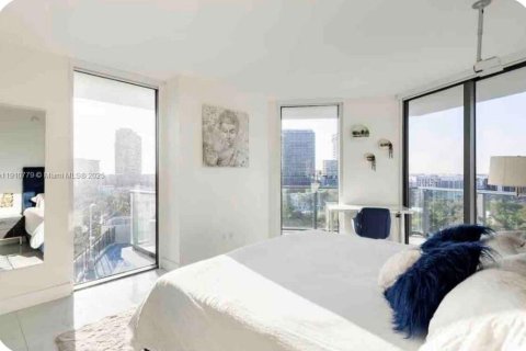 Appartement à louer à Miami, Floride: 2 chambres, 120.77 m2 № 1965973 - photo 4