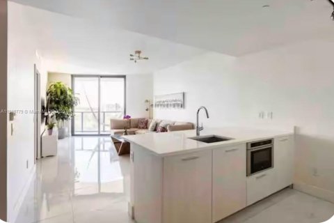 Appartement à louer à Miami, Floride: 2 chambres, 120.77 m2 № 1965973 - photo 7