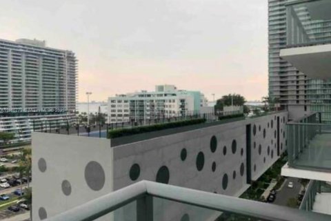 Appartement à louer à Miami, Floride: 2 chambres, 120.77 m2 № 1965973 - photo 23