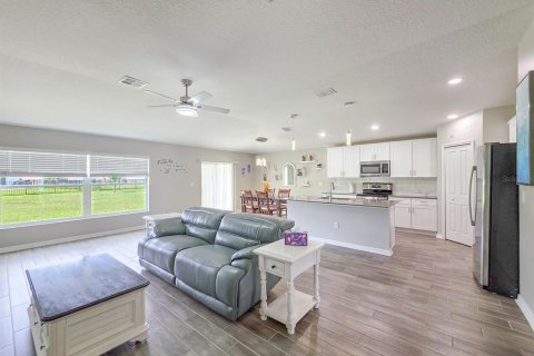 House in Daytona Beach, Florida 4 bedrooms, 179.77 sq.m. № 2196575 - photo 7