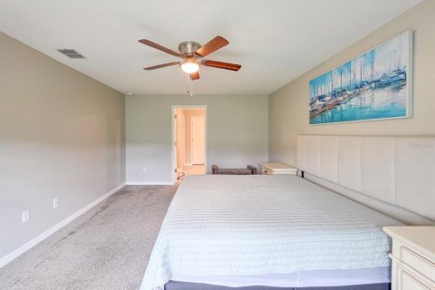House in Daytona Beach, Florida 4 bedrooms, 179.77 sq.m. № 2196575 - photo 19
