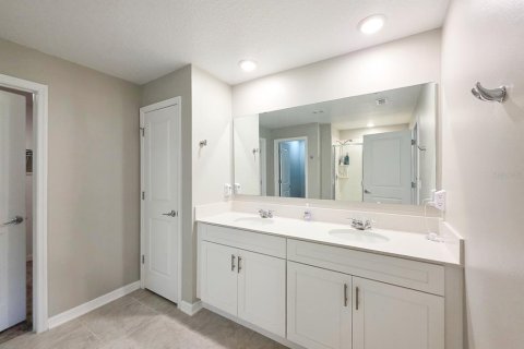 House in Daytona Beach, Florida 4 bedrooms, 179.77 sq.m. № 2196575 - photo 20