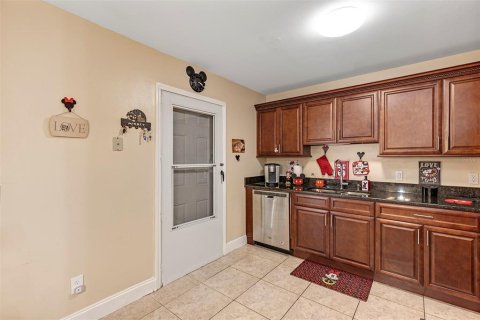 Купить виллу или дом в Киссимми, Флорида 3 комнаты, 119.29м2, № 2210472 - фото 12