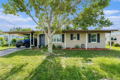 Casa en venta en Tampa, Florida, 3 dormitorios, 94.76 m2 № 1826519 - foto 4
