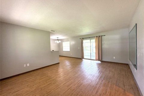 Casa en alquiler en Inverness, Florida, 2 dormitorios, 90.39 m2 № 1910539 - foto 3