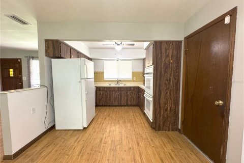 Casa en alquiler en Inverness, Florida, 2 dormitorios, 90.39 m2 № 1910539 - foto 12
