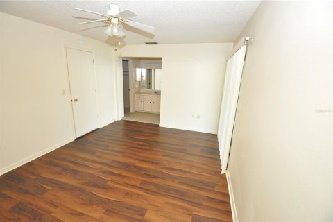 Apartment in Lakeland, Florida 2 bedrooms, 93.65 sq.m. № 2393952 - photo 10
