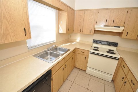 Apartment in Lakeland, Florida 2 bedrooms, 93.65 sq.m. № 2393952 - photo 3