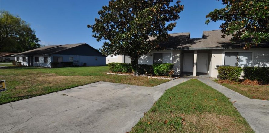 Apartment in Lakeland, Florida 2 bedrooms, 93.65 sq.m. № 2393952