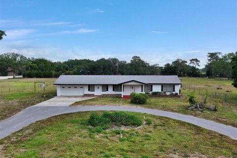 Villa ou maison à louer à Tarpon Springs, Floride: 3 chambres, 153.47 m2 № 1761351 - photo 7