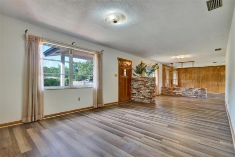 Villa ou maison à louer à Tarpon Springs, Floride: 3 chambres, 153.47 m2 № 1761351 - photo 10