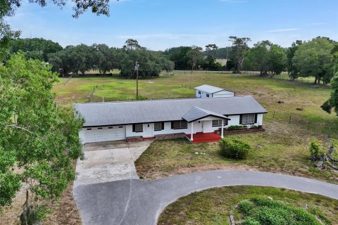 Villa ou maison à louer à Tarpon Springs, Floride: 3 chambres, 153.47 m2 № 1761351 - photo 5