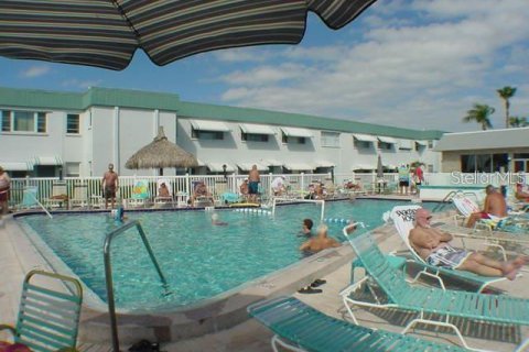 Copropriété à louer à Saint Petersburg, Floride: 1 chambre, 71.07 m2 № 2436706 - photo 18