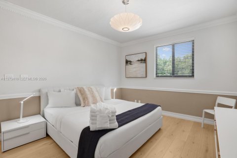 Villa ou maison à louer à Fort Lauderdale, Floride: 6 chambres, 430.32 m2 № 2046047 - photo 28