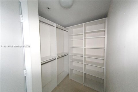 Copropriété à louer à Miami, Floride: 1 chambre, 57.6 m2 № 2040075 - photo 7