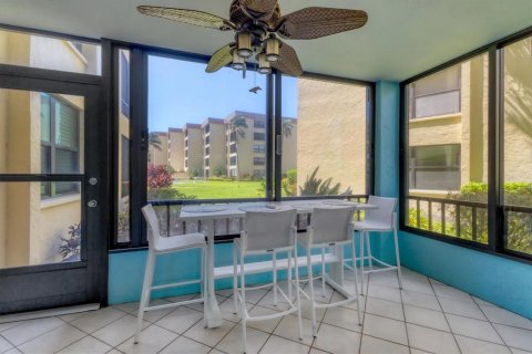 Copropriété à louer à Sarasota, Floride: 2 chambres, 124.3 m2 № 1880006 - photo 25