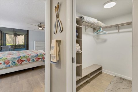 Copropriété à louer à Sarasota, Floride: 2 chambres, 124.3 m2 № 1880006 - photo 18