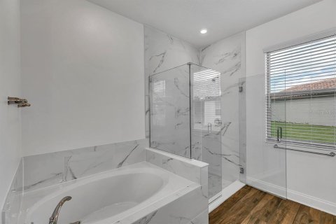 Villa ou maison à vendre à Orlando, Floride: 4 chambres, 225.66 m2 № 2430876 - photo 19