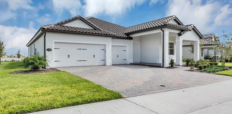 Villa ou maison à Orlando, Floride 4 chambres, 225.66 m2 № 2430876