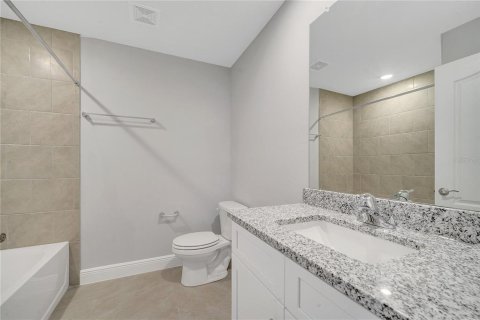 Casa en venta en Kissimmee, Florida, 4 dormitorios, 151.8 m2 № 1567575 - foto 26