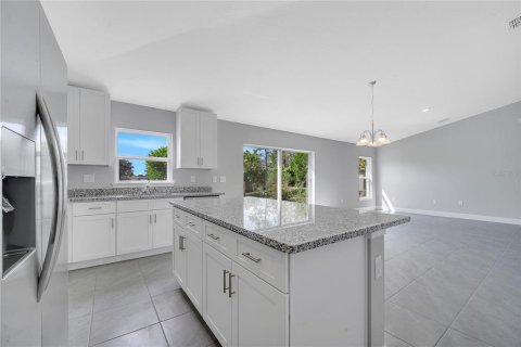 Casa en venta en Kissimmee, Florida, 4 dormitorios, 151.8 m2 № 1567575 - foto 15