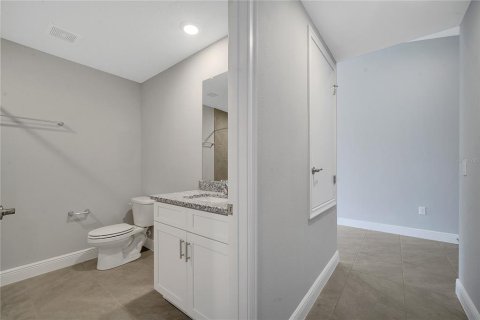 Casa en venta en Kissimmee, Florida, 4 dormitorios, 151.8 m2 № 1567575 - foto 25