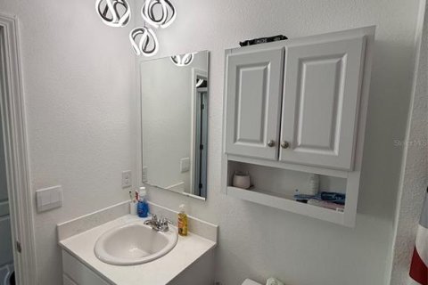 Casa en venta en Palm Coast, Florida, 5 dormitorios, 236.16 m2 № 2102463 - foto 15