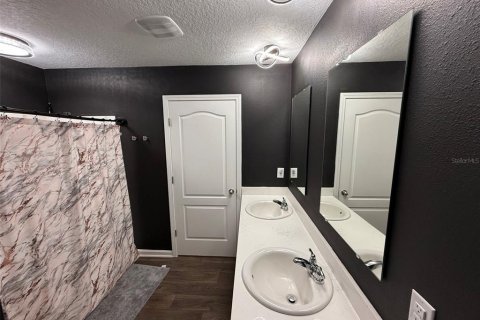 Casa en venta en Palm Coast, Florida, 5 dormitorios, 236.16 m2 № 2102463 - foto 22