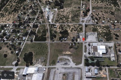 Terreno en venta en Frostproof, Florida № 1159555 - foto 1