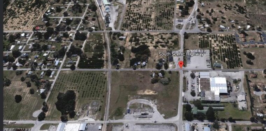 Terreno en Frostproof, Florida № 1159555