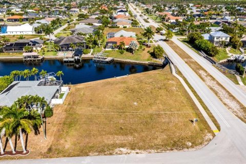 Terrain à vendre à Cape Coral, Floride № 2166358 - photo 7