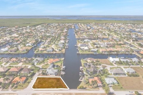 Terrain à vendre à Cape Coral, Floride № 2166358 - photo 18