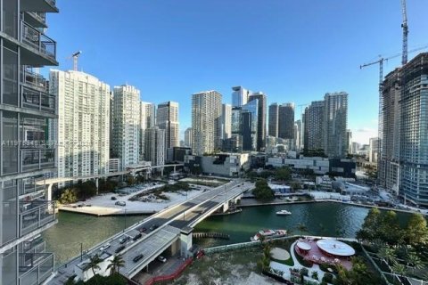 Condominio en alquiler en Miami, Florida, 1 dormitorio, 68.75 m2 № 2041391 - foto 18