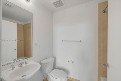 Condominio en venta en Aventura, Florida, 2 dormitorios, 160.72 m2 № 1982816 - foto 20