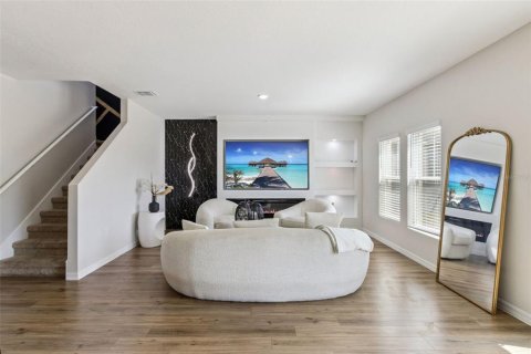 Villa ou maison à vendre à Haines City, Floride: 5 chambres, 226.96 m2 № 2096997 - photo 6