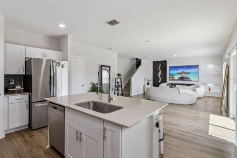 Villa ou maison à vendre à Haines City, Floride: 5 chambres, 226.96 m2 № 2096997 - photo 11