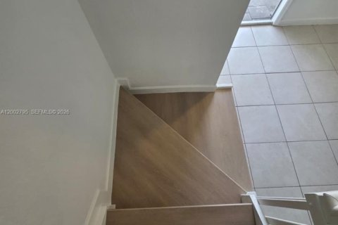 House in Homestead, Florida 3 bedrooms, 143.53 sq.m. № 2068018 - photo 20