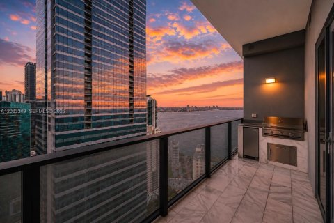 Copropriété à vendre à Miami, Floride: 2 chambres, 104.7 m2 № 2257163 - photo 9