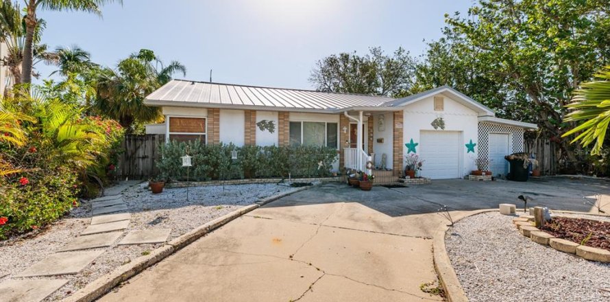 Casa en Saint Petersburg, Florida 3 dormitorios, 157 m2 № 1744481